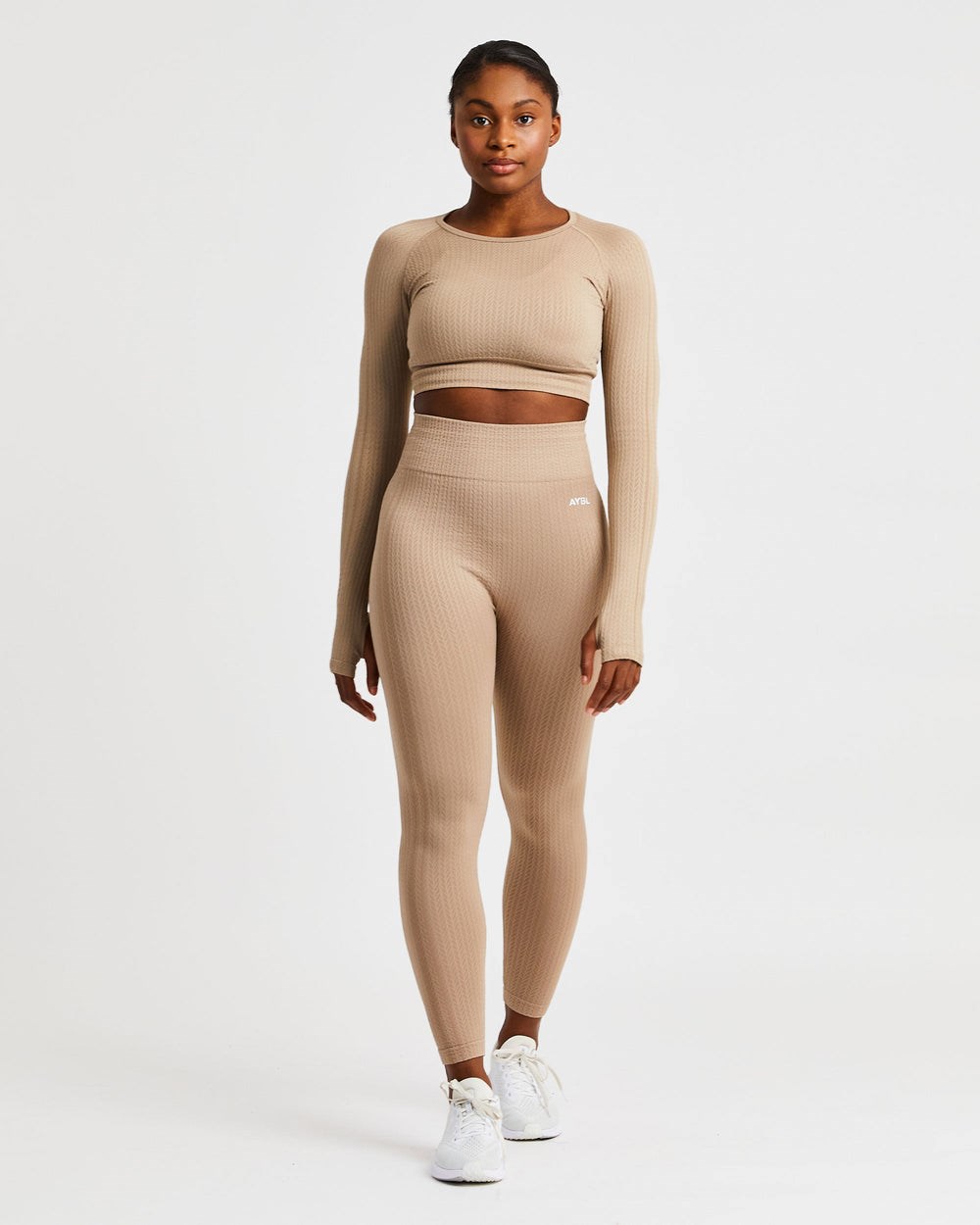 AYBL Luxe Seamless Long Sleeve Crop Top Mocha | 49176-NJUF