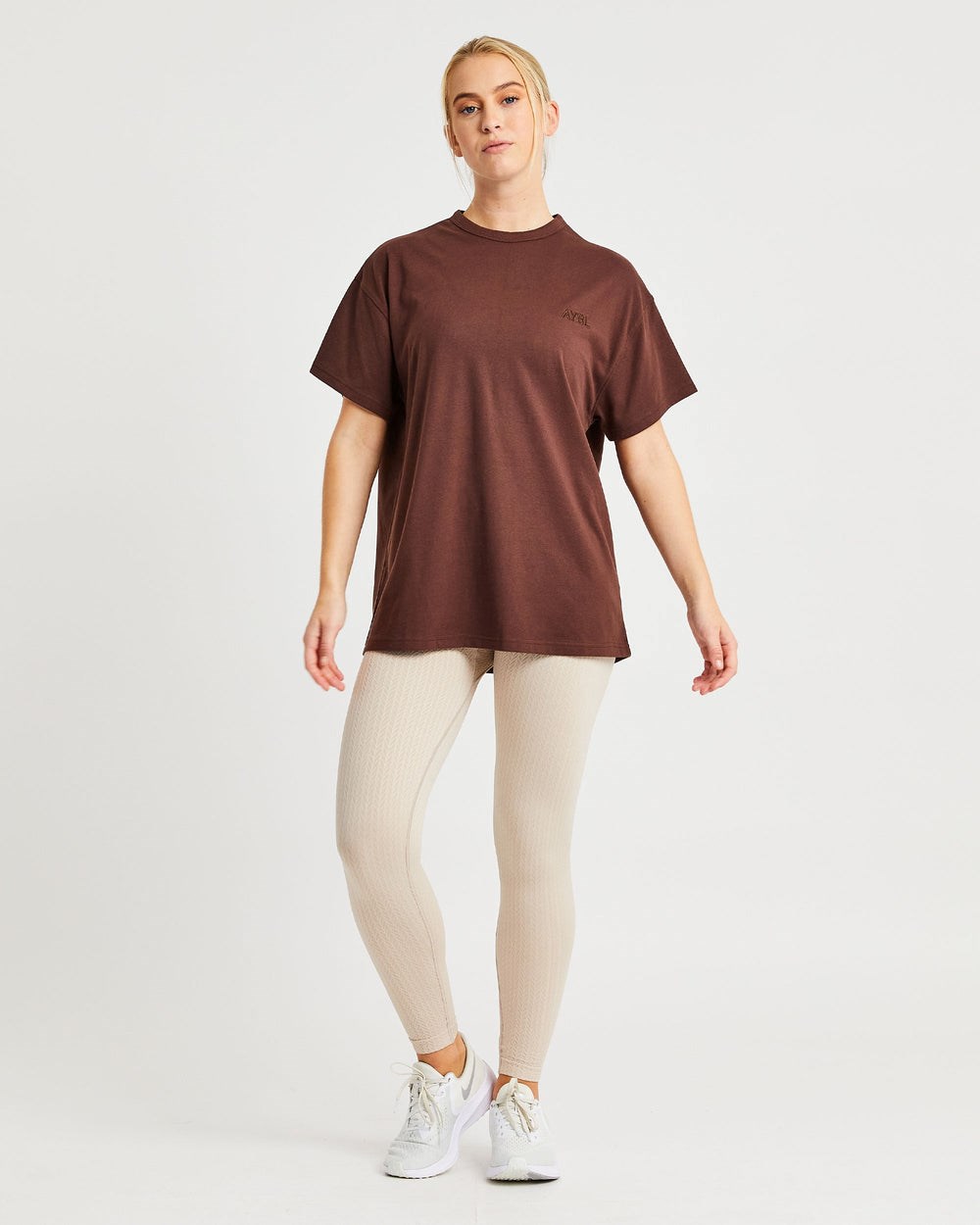 AYBL Luxe T Shirt Braun | 90812-XRHS