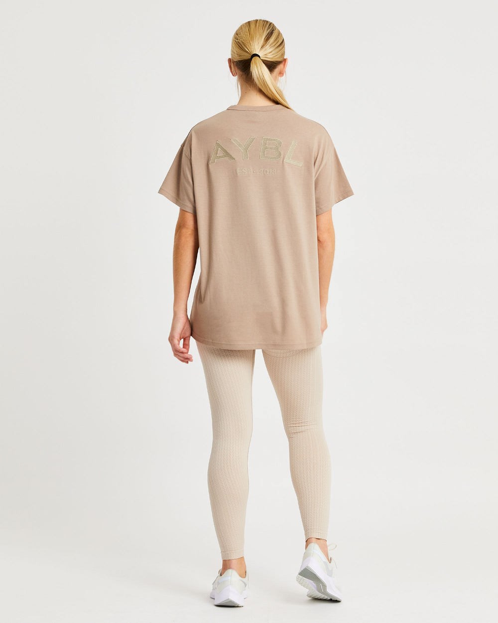 AYBL Luxe T Shirt Mocha | 25678-ONRY