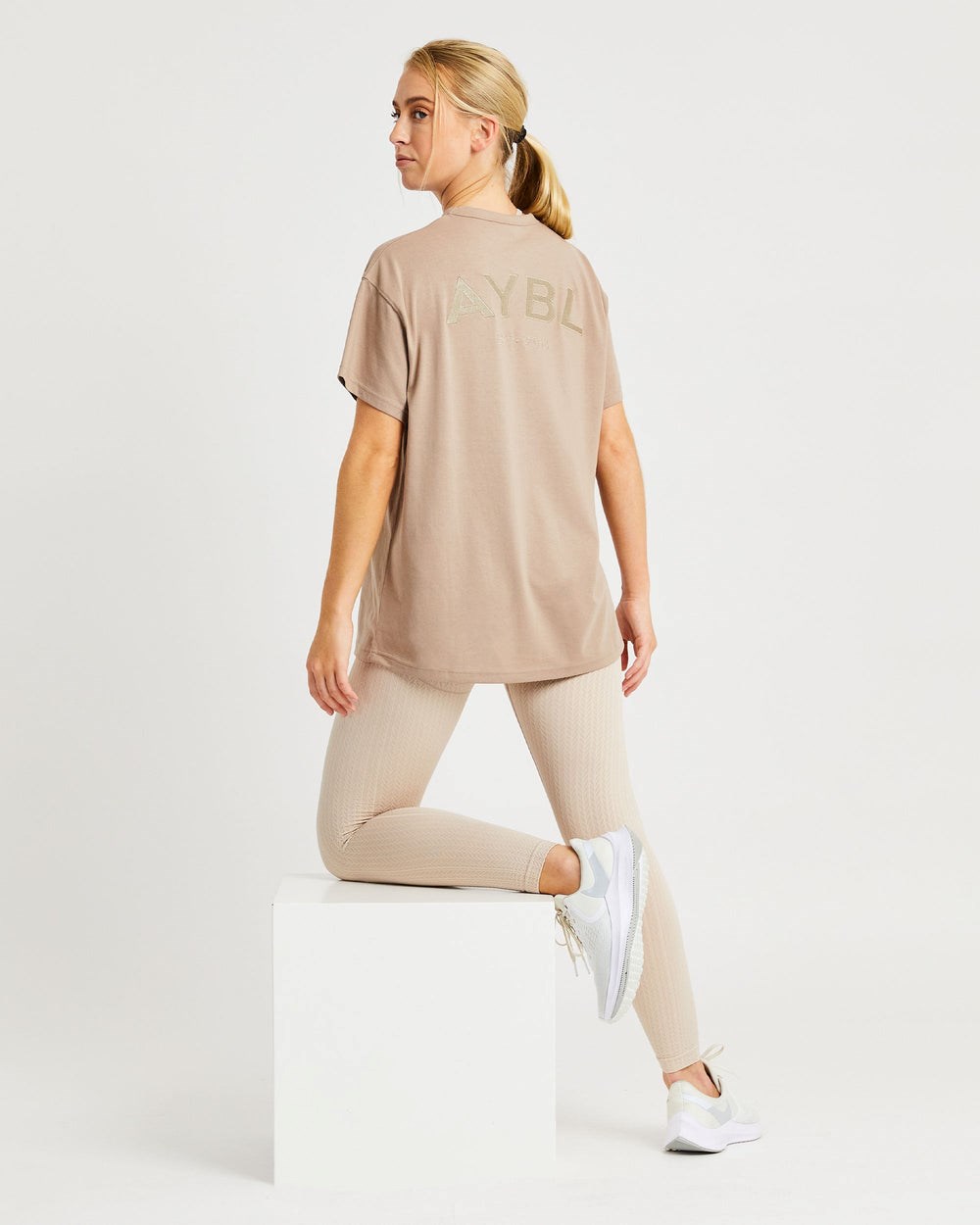 AYBL Luxe T Shirt Mocha | 25678-ONRY