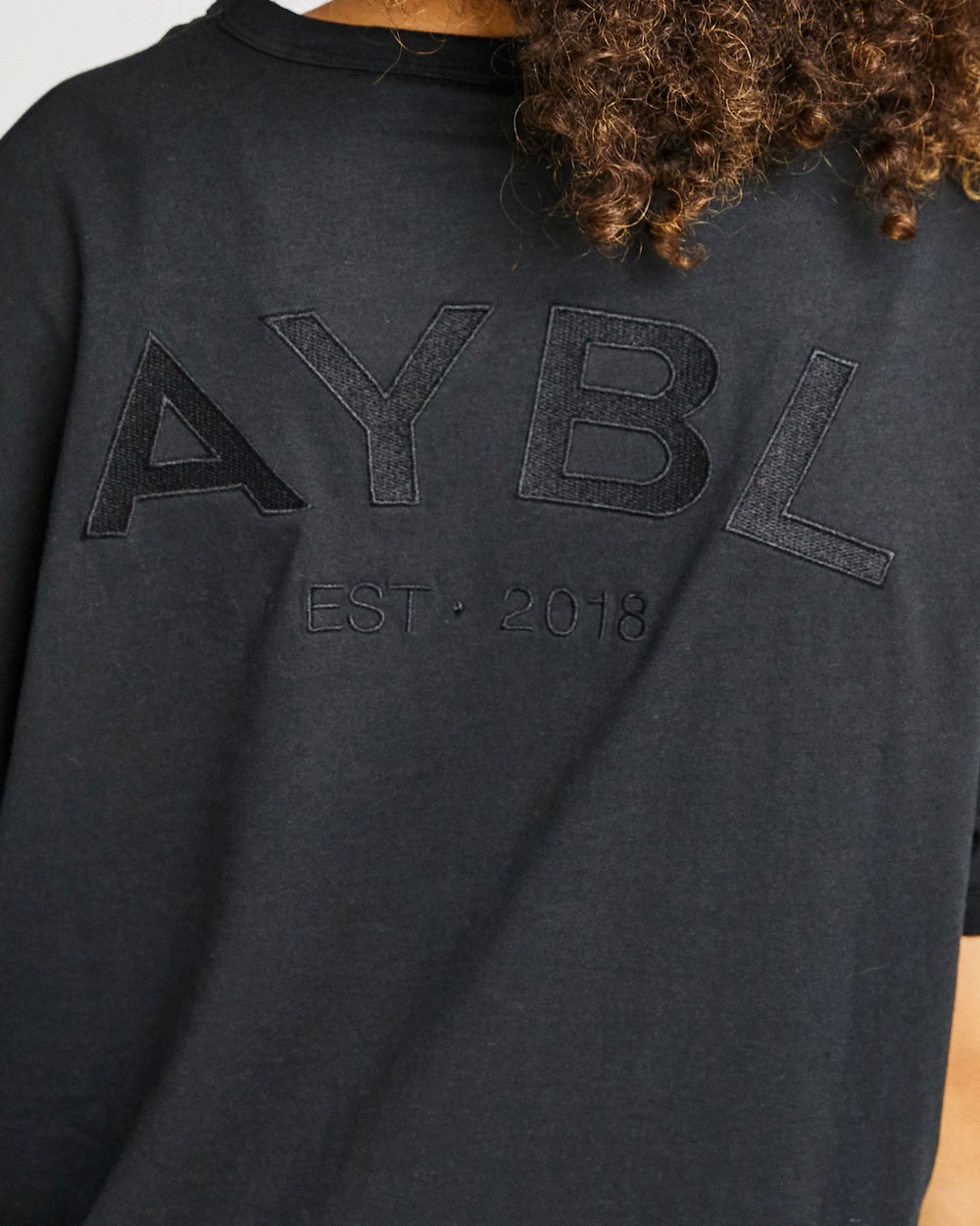 AYBL Luxe T Shirt Schwarz | 60179-WYEO