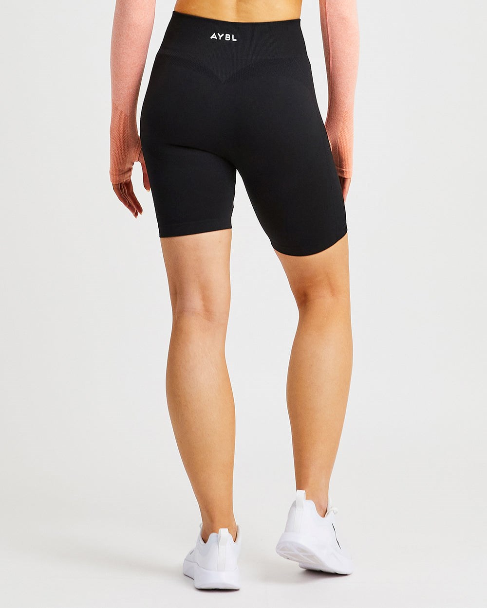 AYBL Motion Seamless Cycling Shorts Schwarz | 92345-OBAJ