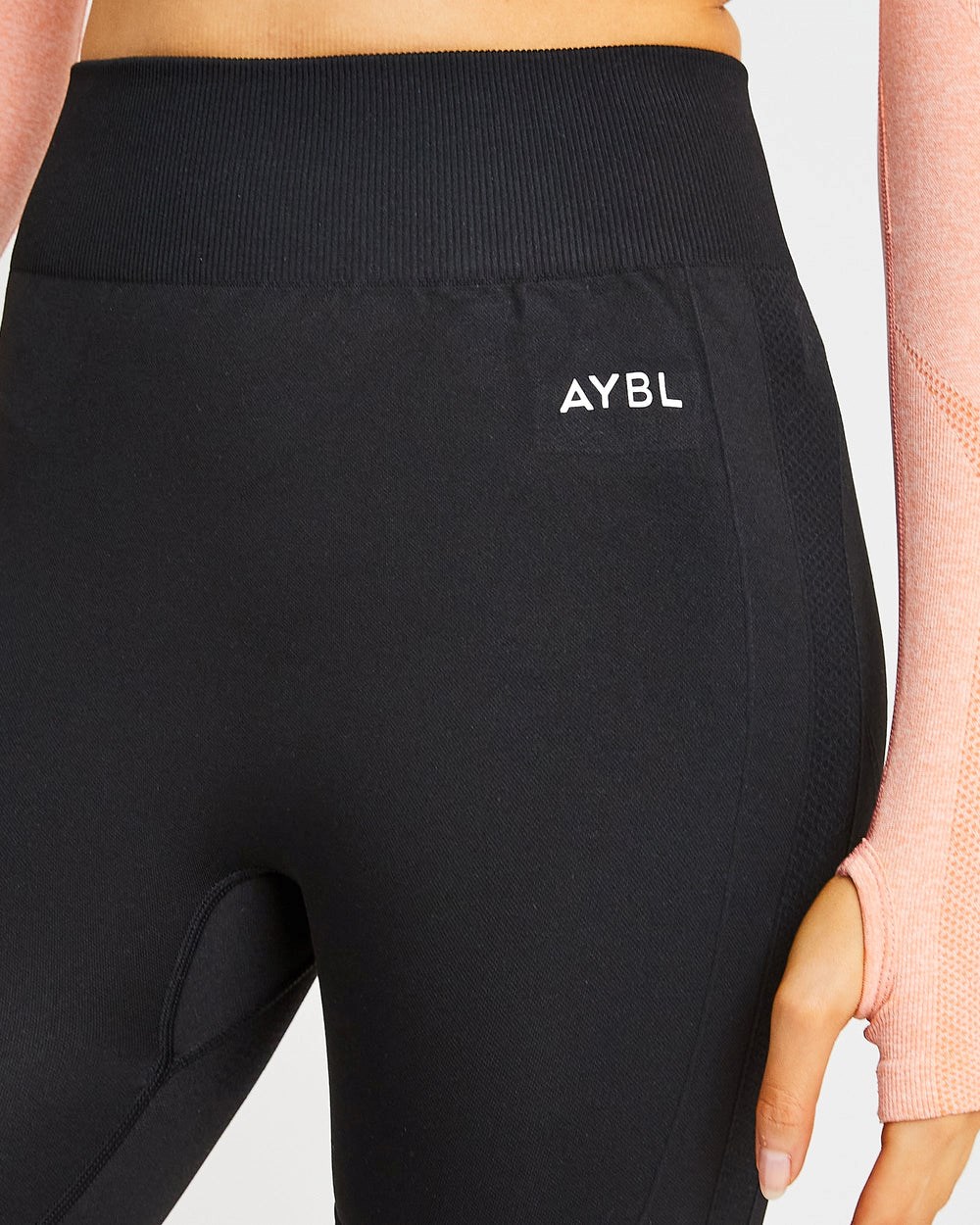 AYBL Motion Seamless Cycling Shorts Schwarz | 92345-OBAJ