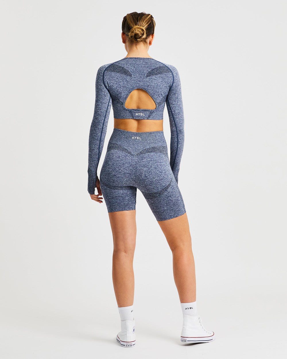 AYBL Motion Seamless Long Sleeve Crop Top Navy | 27419-TWAM