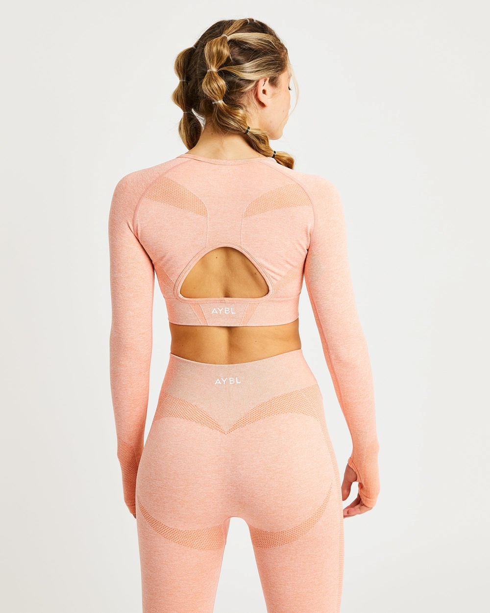 AYBL Motion Seamless Long Sleeve Crop Top Peach Marl | 41528-HPMB