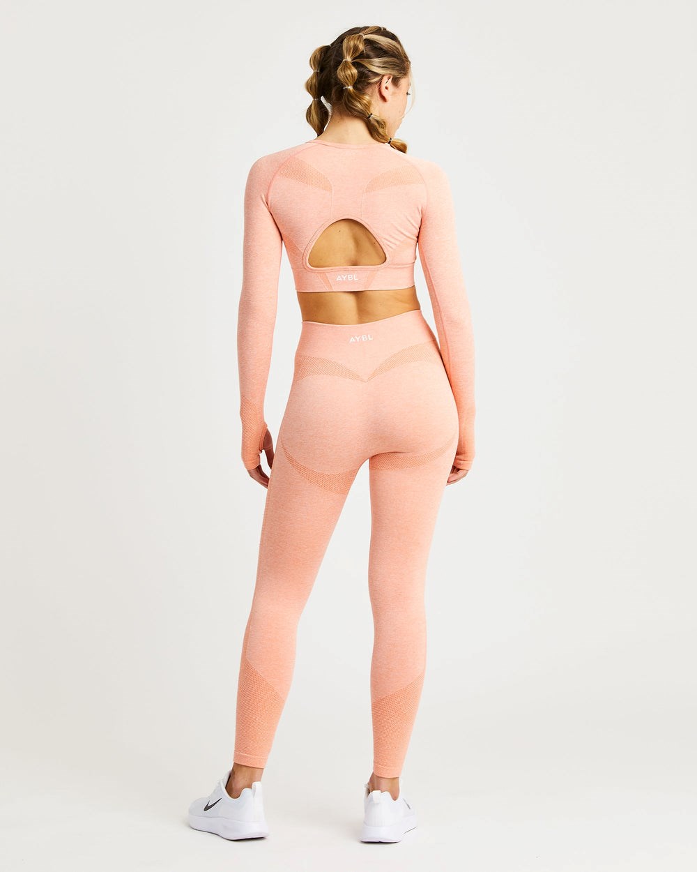 AYBL Motion Seamless Long Sleeve Crop Top Peach Marl | 41528-HPMB