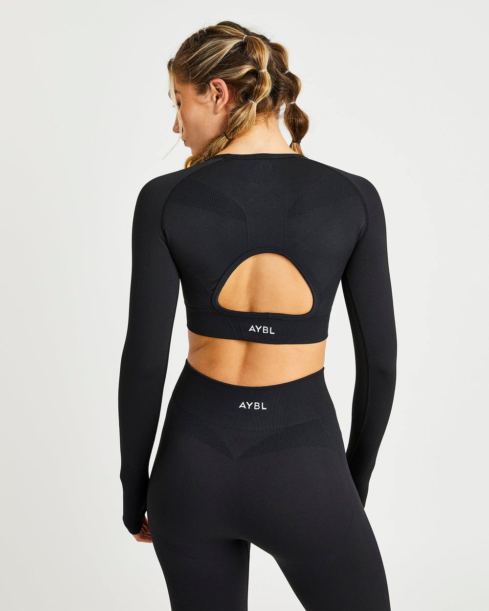 AYBL Motion Seamless Long Sleeve Crop Top Schwarz | 69208-REOC