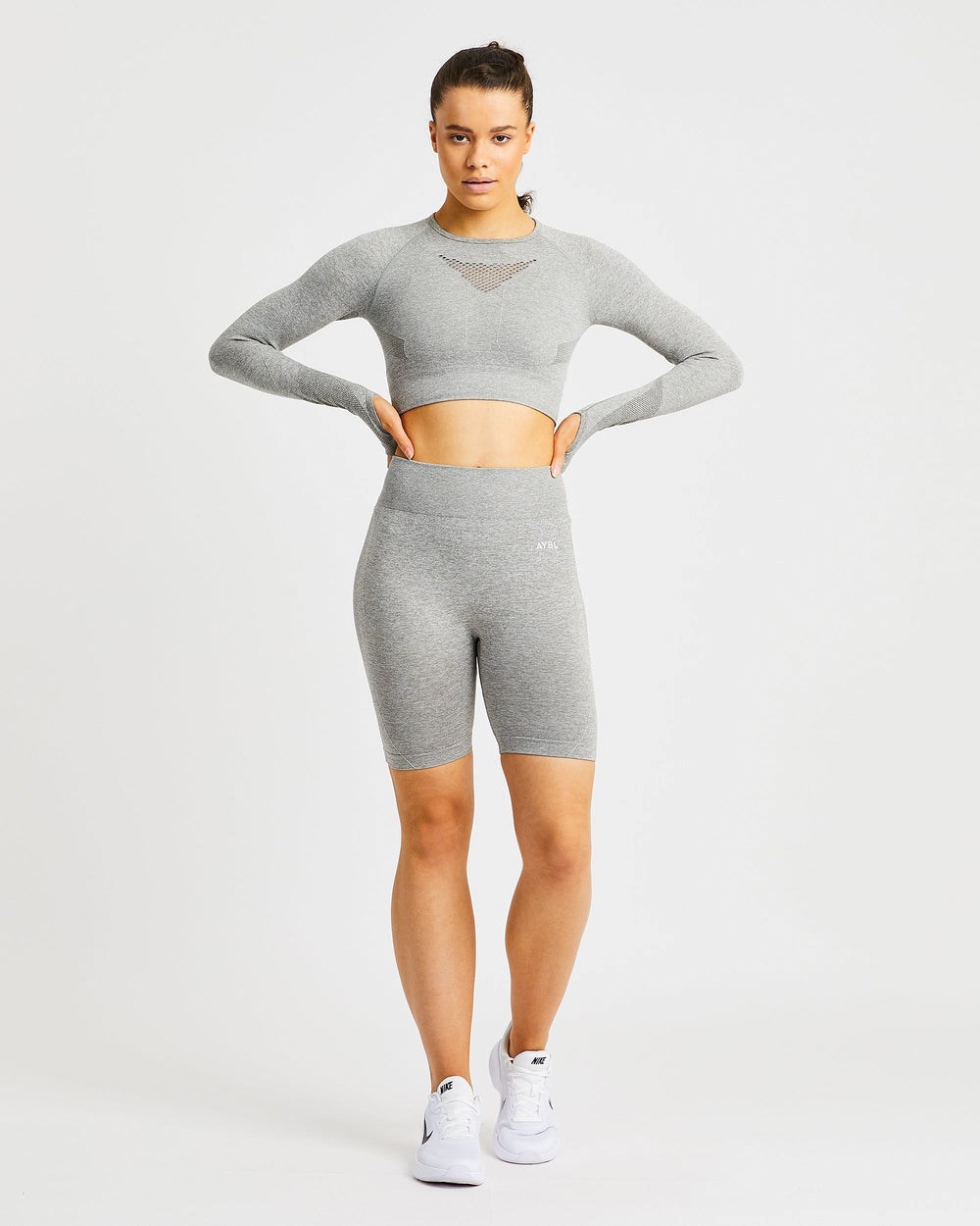 AYBL Motion Seamless Long Sleeve Crop Top Khaki | 69342-BOSY