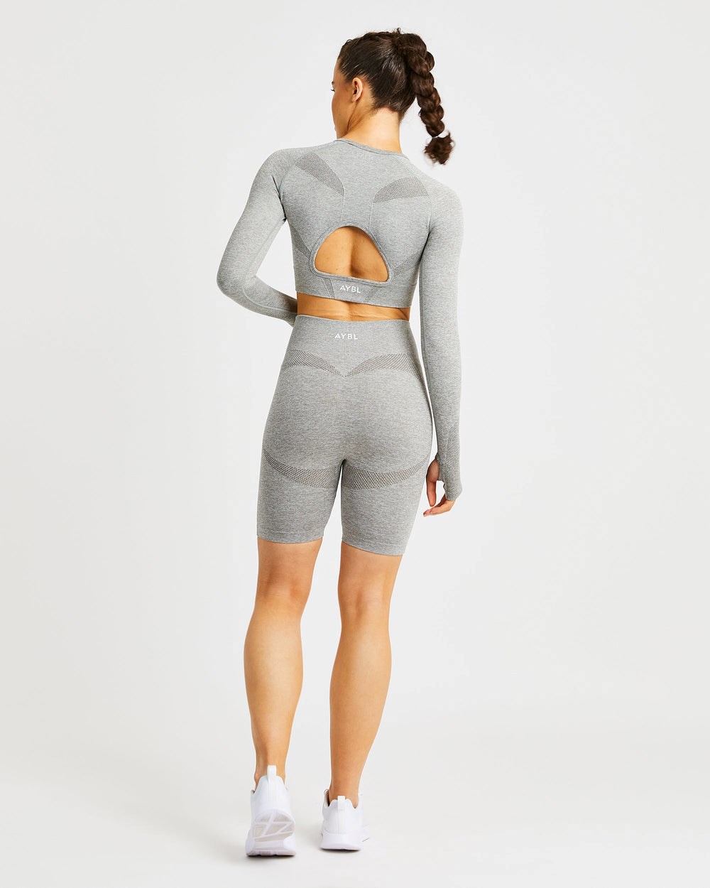 AYBL Motion Seamless Long Sleeve Crop Top Khaki | 69342-BOSY