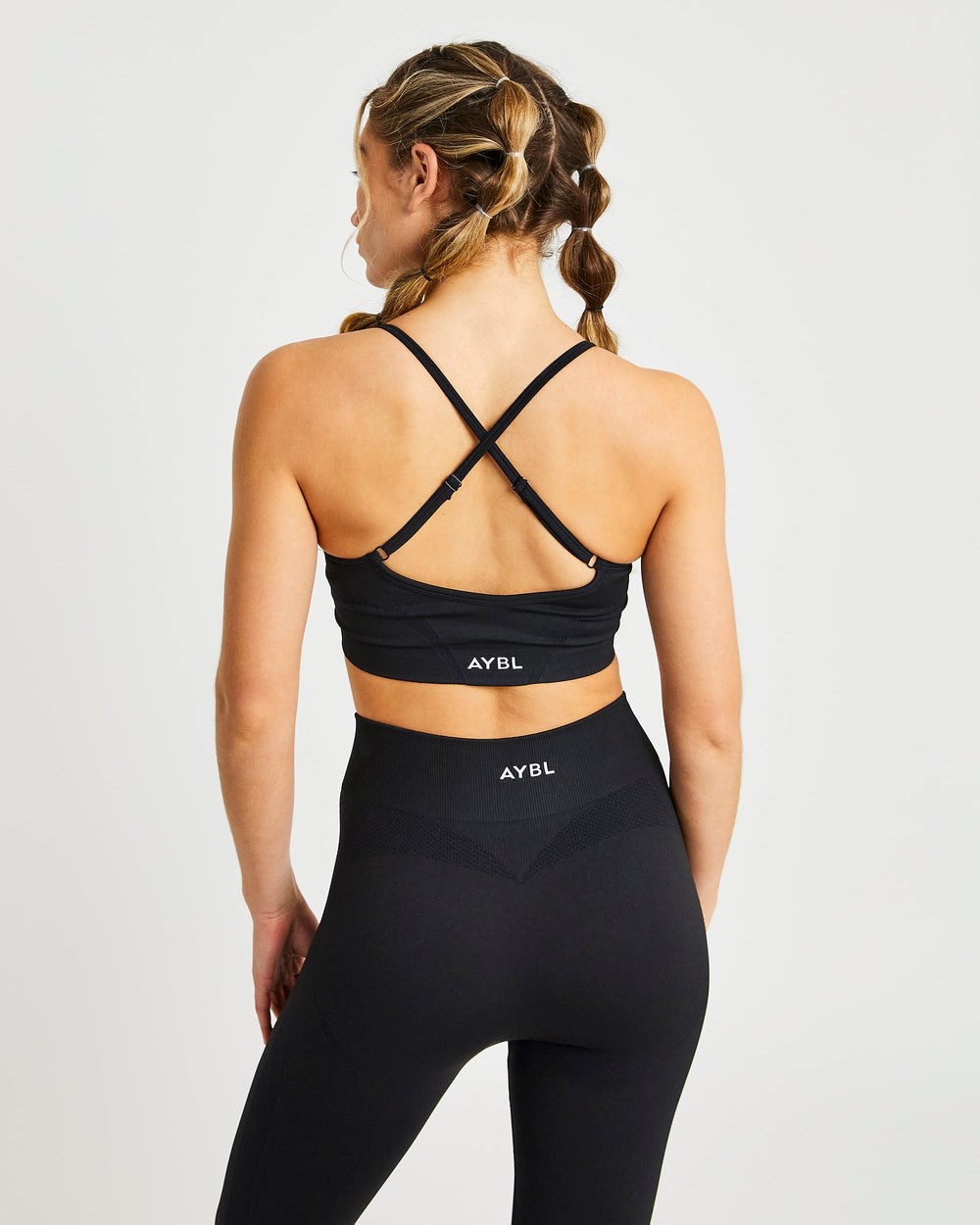 AYBL Motion Seamless Sports Bra Schwarz | 17485-VTUR