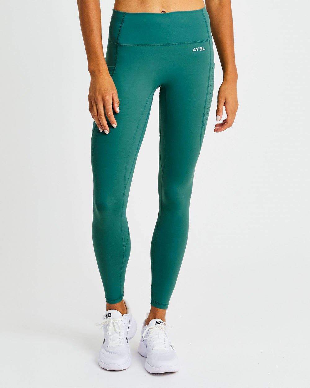 AYBL Pace Leggings Tiefesgrün | 46358-GIUT