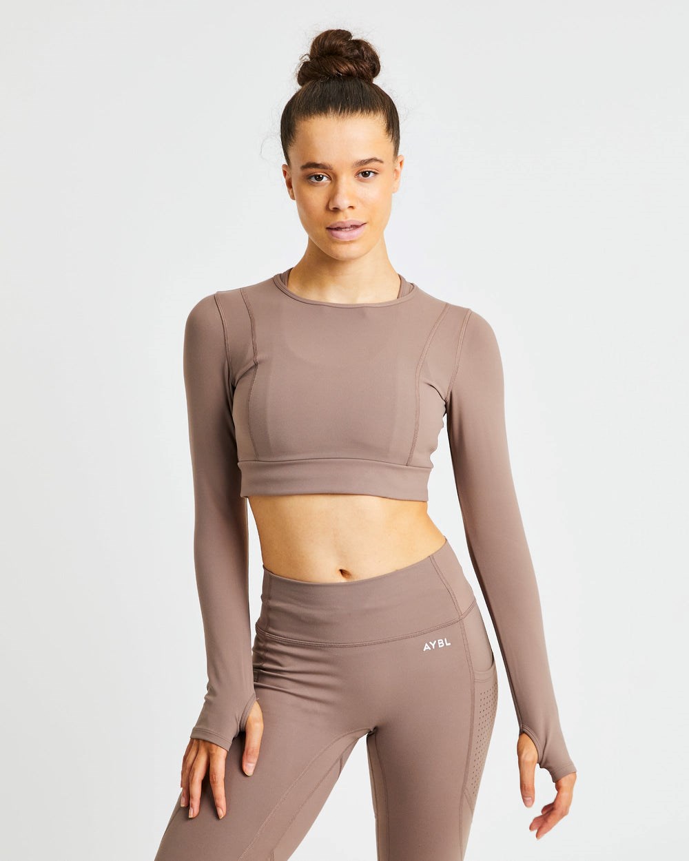 AYBL Pace Long Sleeve Crop Top Braun | 07295-YGLJ