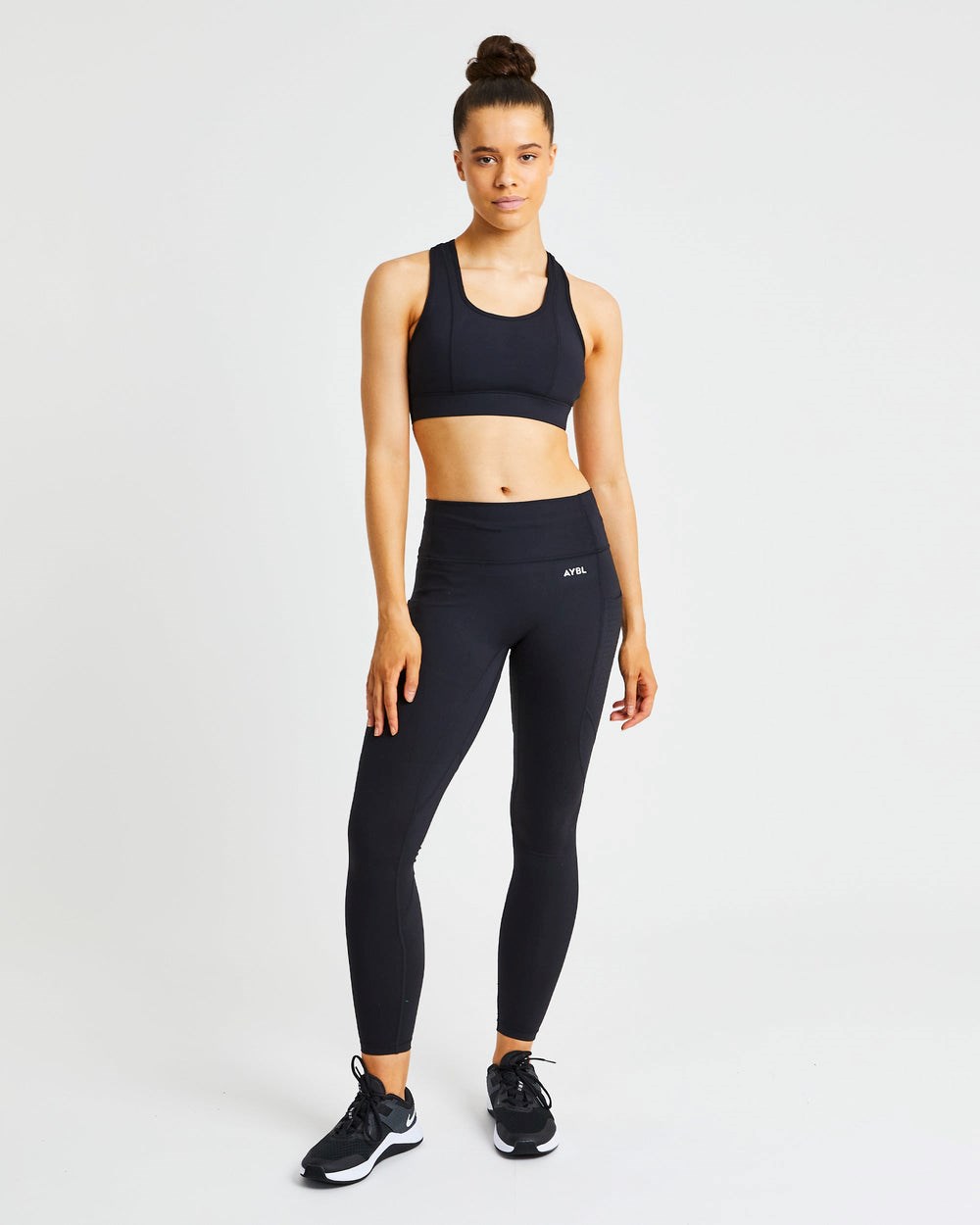 AYBL Pace Sports Bra Schwarz | 38941-YDCP