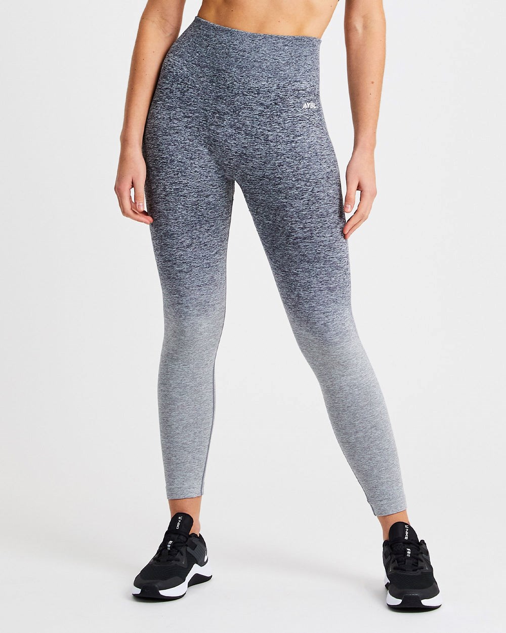 AYBL Pulse Ombré Seamless Leggings Grau | 59820-LSTZ