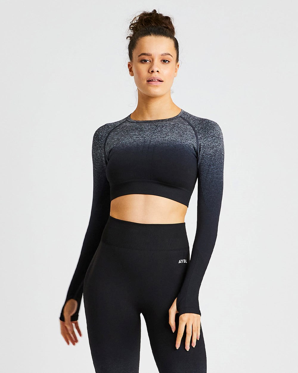 AYBL Pulse Ombré Seamless Long Sleeve Crop Top Black/Grey | 32170-VCJM