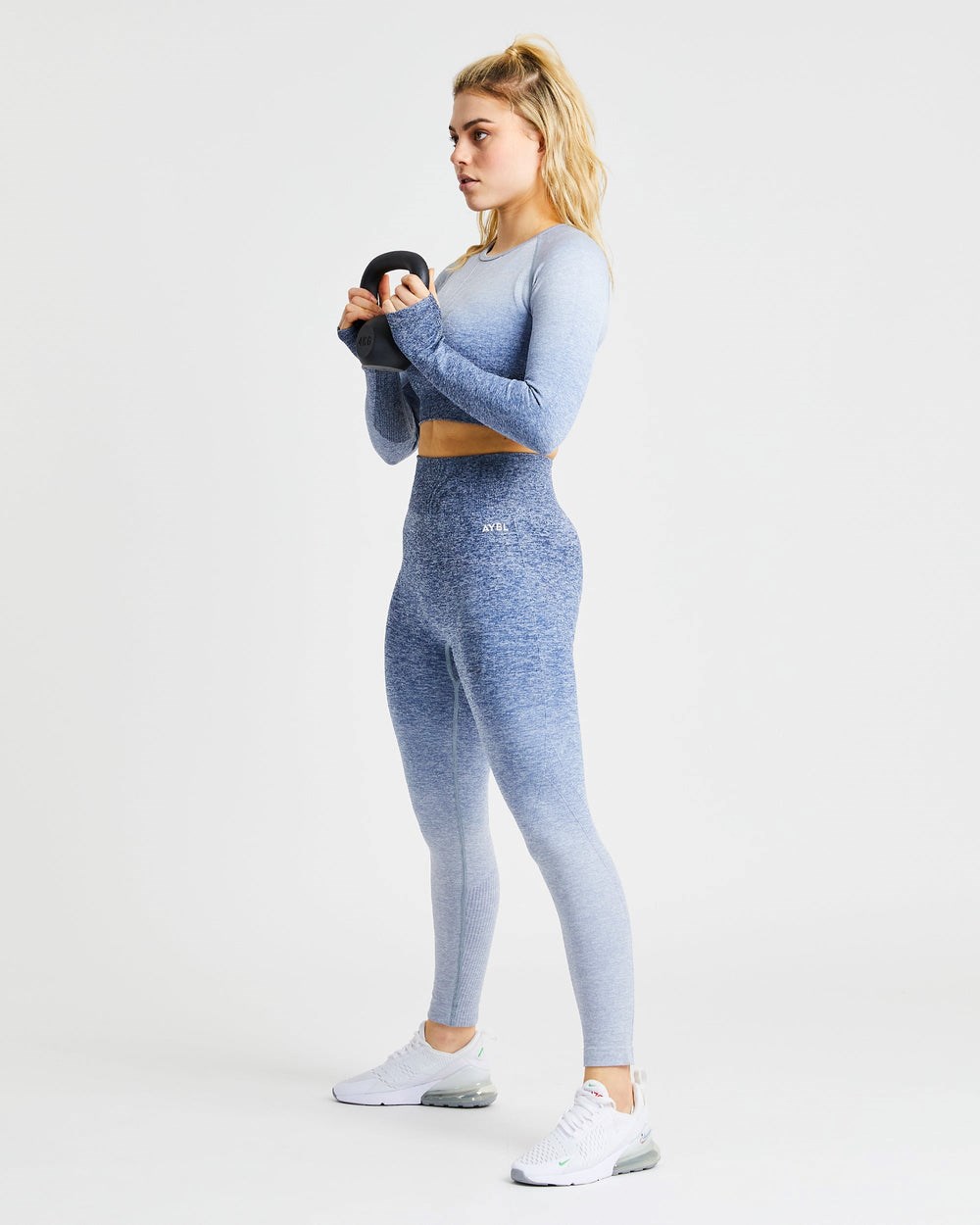 AYBL Pulse Ombré Seamless Long Sleeve Crop Top Navy | 37254-VWGD