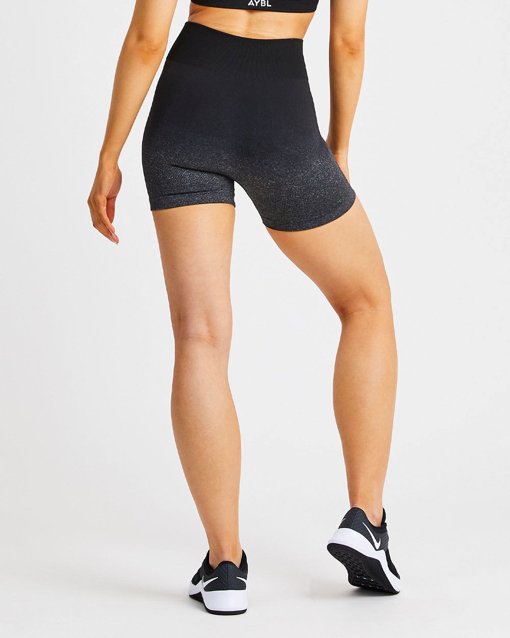 AYBL Pulse Ombré Seamless Shorts Black/Grey | 14679-CGEM