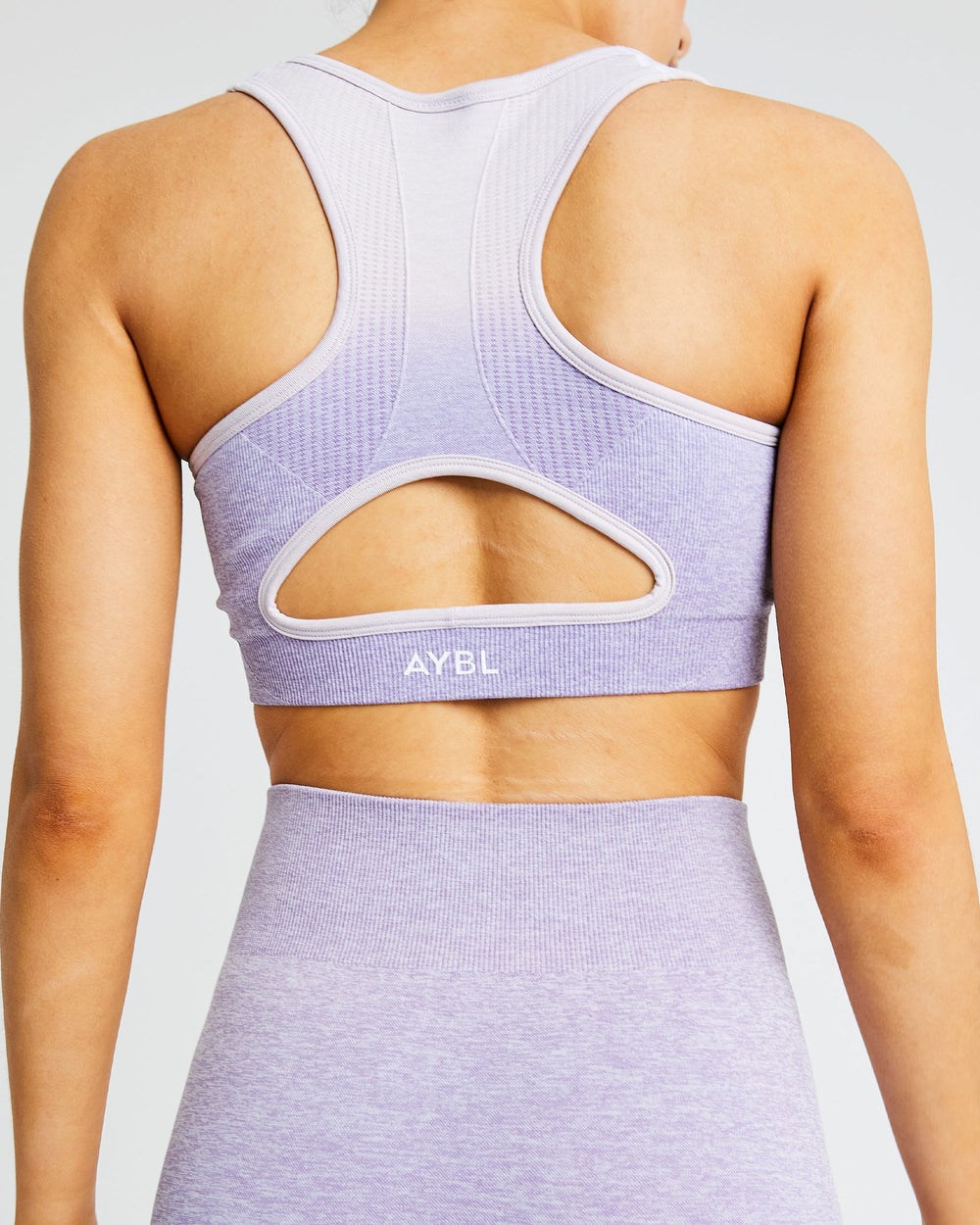 AYBL Pulse Ombré Seamless Sports Bra Lilac | 68705-MDIN