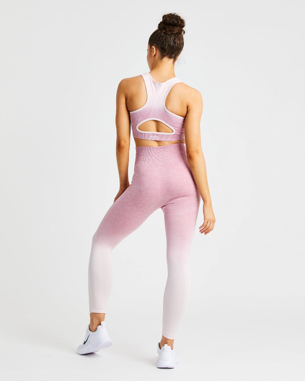 AYBL Pulse Ombré Seamless Sports Bra Rosa | 86902-AIJH