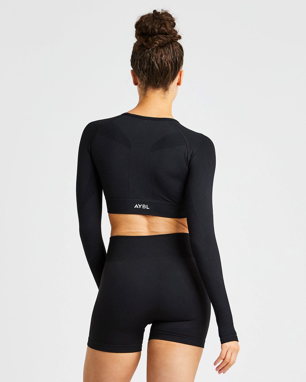 AYBL Pulse Seamless Long Sleeve Crop Top Schwarz | 32196-QBFJ