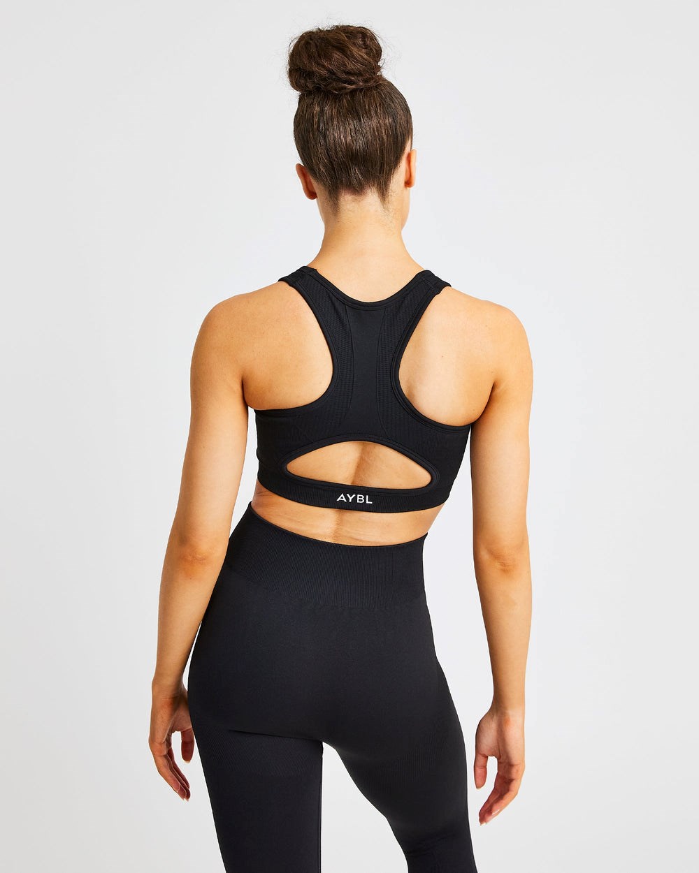 AYBL Pulse Seamless Sports Bra Schwarz | 89035-WEJR