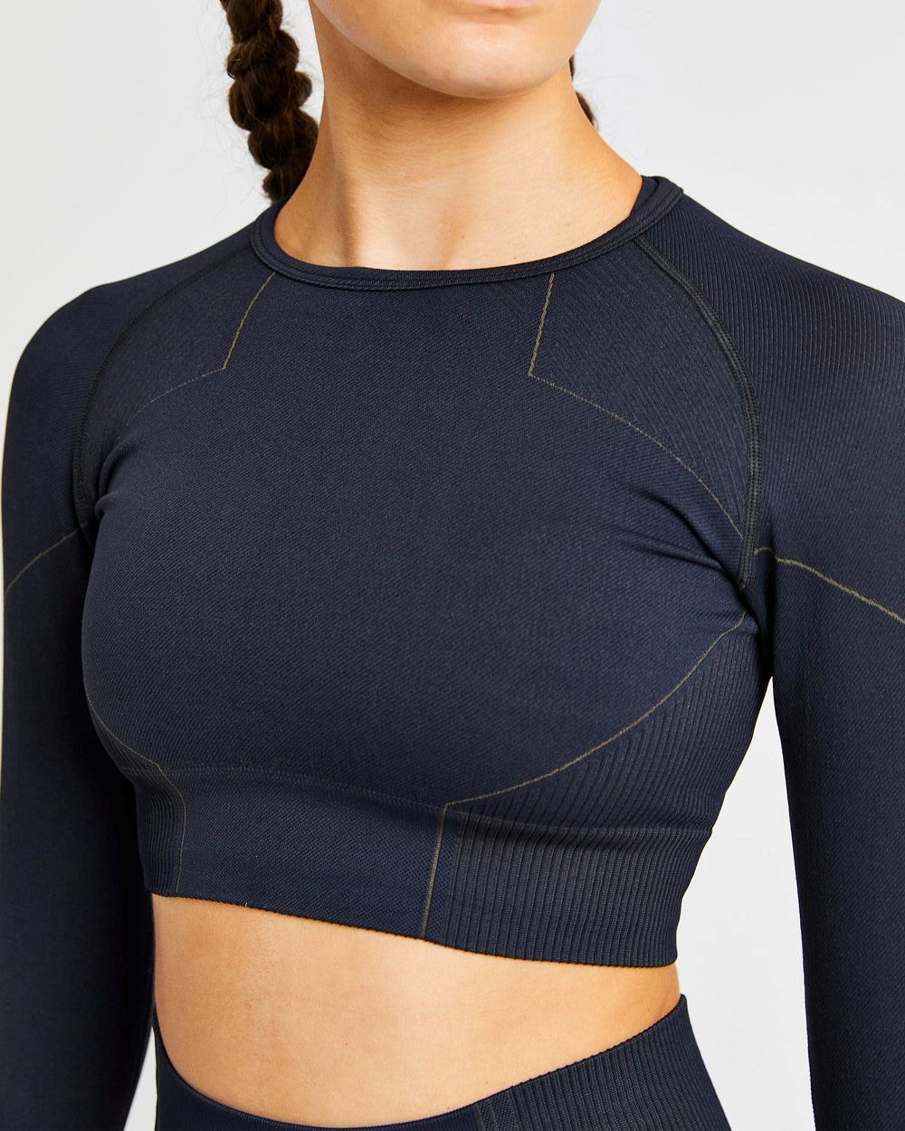 AYBL Reflex Seamless Long Sleeve Crop Top Schwarz | 18270-NDST