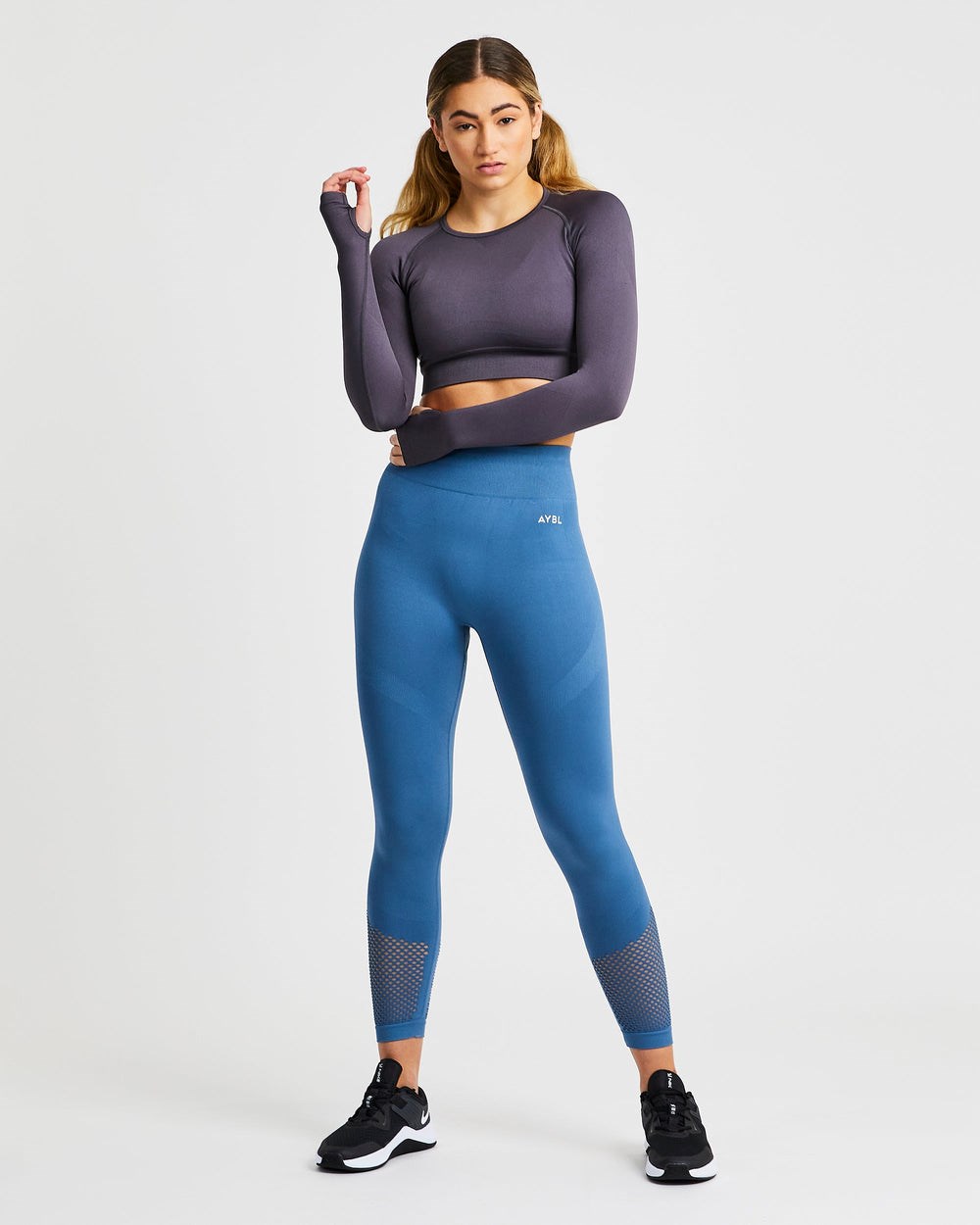 AYBL Reform Seamless Long Sleeve Crop Top Charcoal | 63405-XSBG