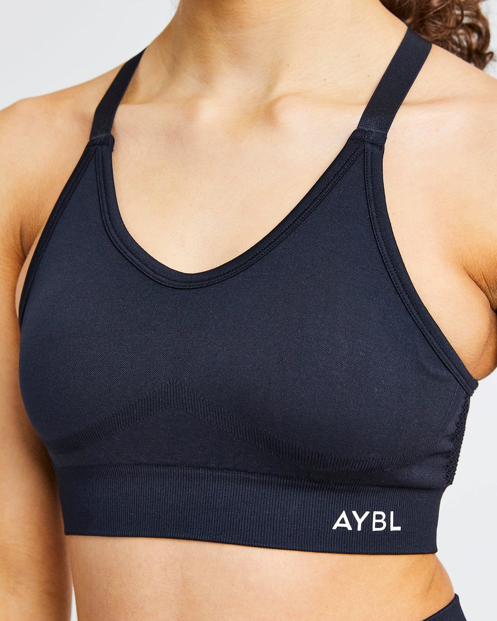 AYBL Reform Seamless Sports Bra Schwarz | 74368-OHNG