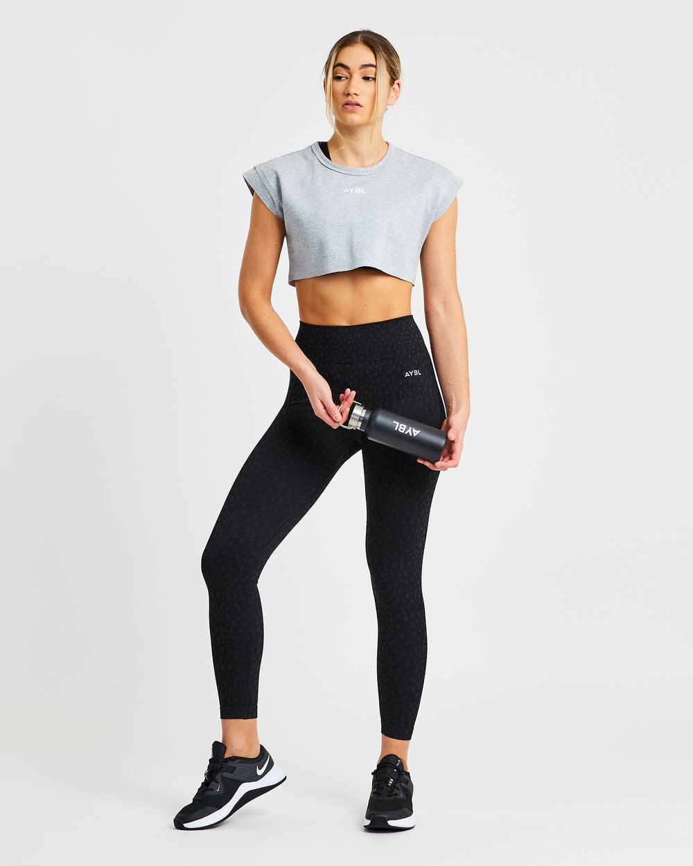 AYBL Sport Crop Top Grau | 48037-WNKS