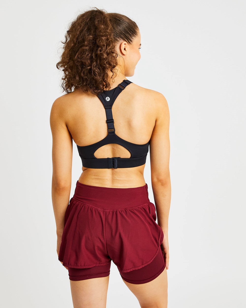 AYBL Sportive Open Back Sports Bra Schwarz | 17596-PRYL