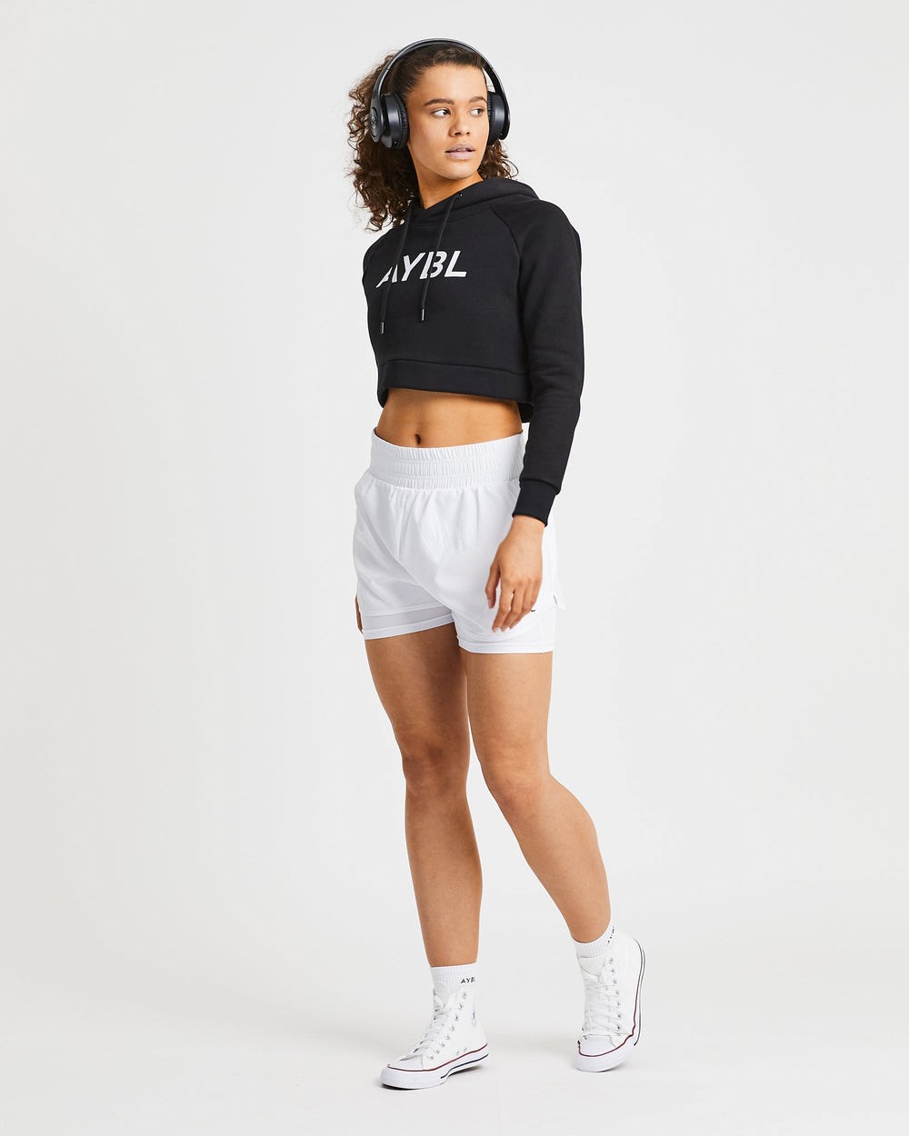 AYBL Staple Crop Hoodie Schwarz | 46871-SEQP