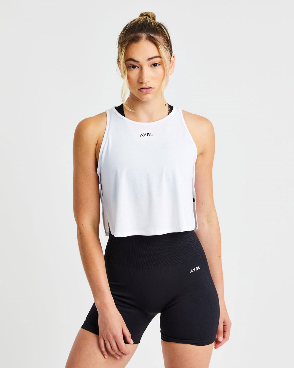 AYBL Strive Crop Vest Weiß | 57493-ORLF