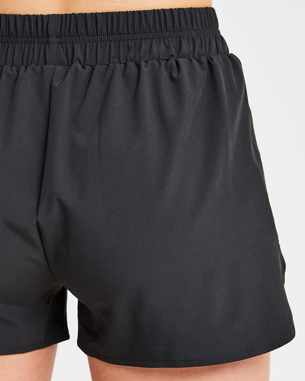 AYBL Strive Shorts Schwarz | 75419-FJVM