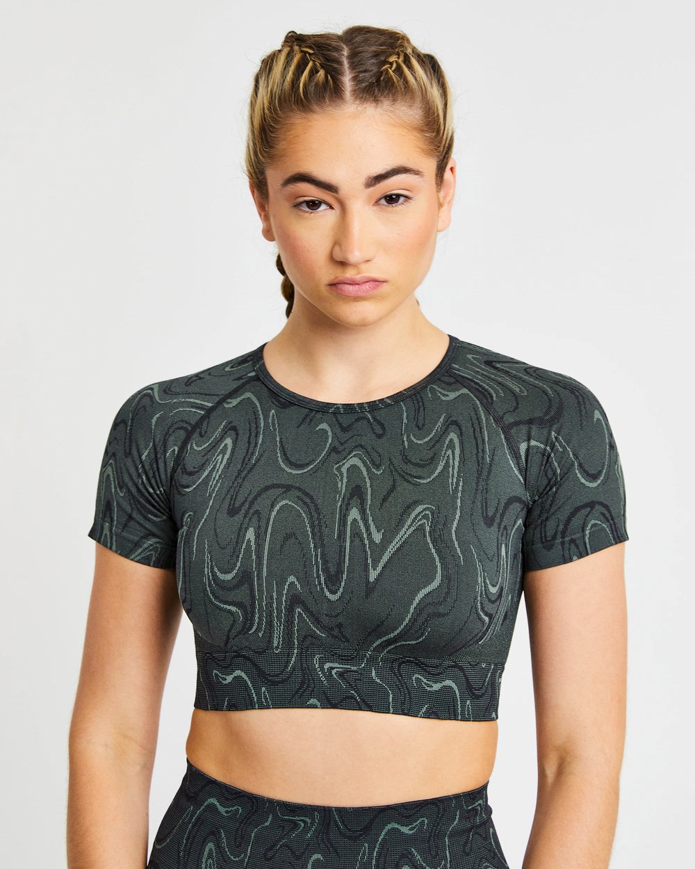 AYBL Velocity Seamless Crop Top Schwarz | 87024-YNRA