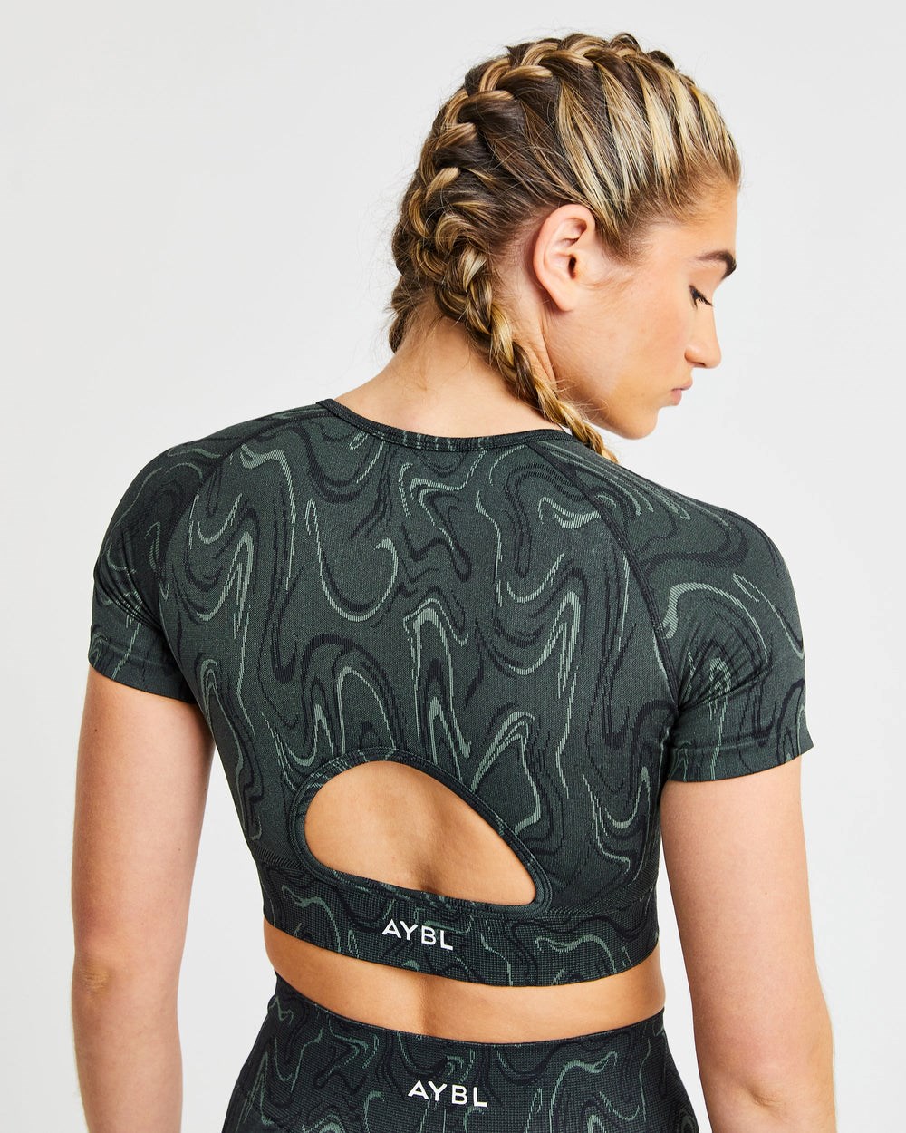 AYBL Velocity Seamless Crop Top Schwarz | 87024-YNRA