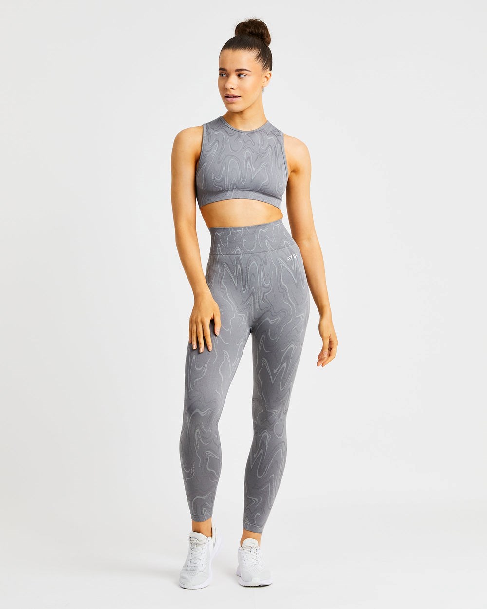 AYBL Velocity Seamless Crop Vest Grau | 36802-WJNG