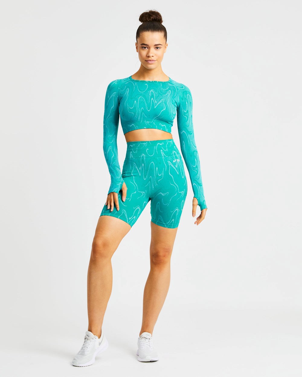 AYBL Velocity Seamless Long Sleeve Crop Top Türkis | 21643-USDN