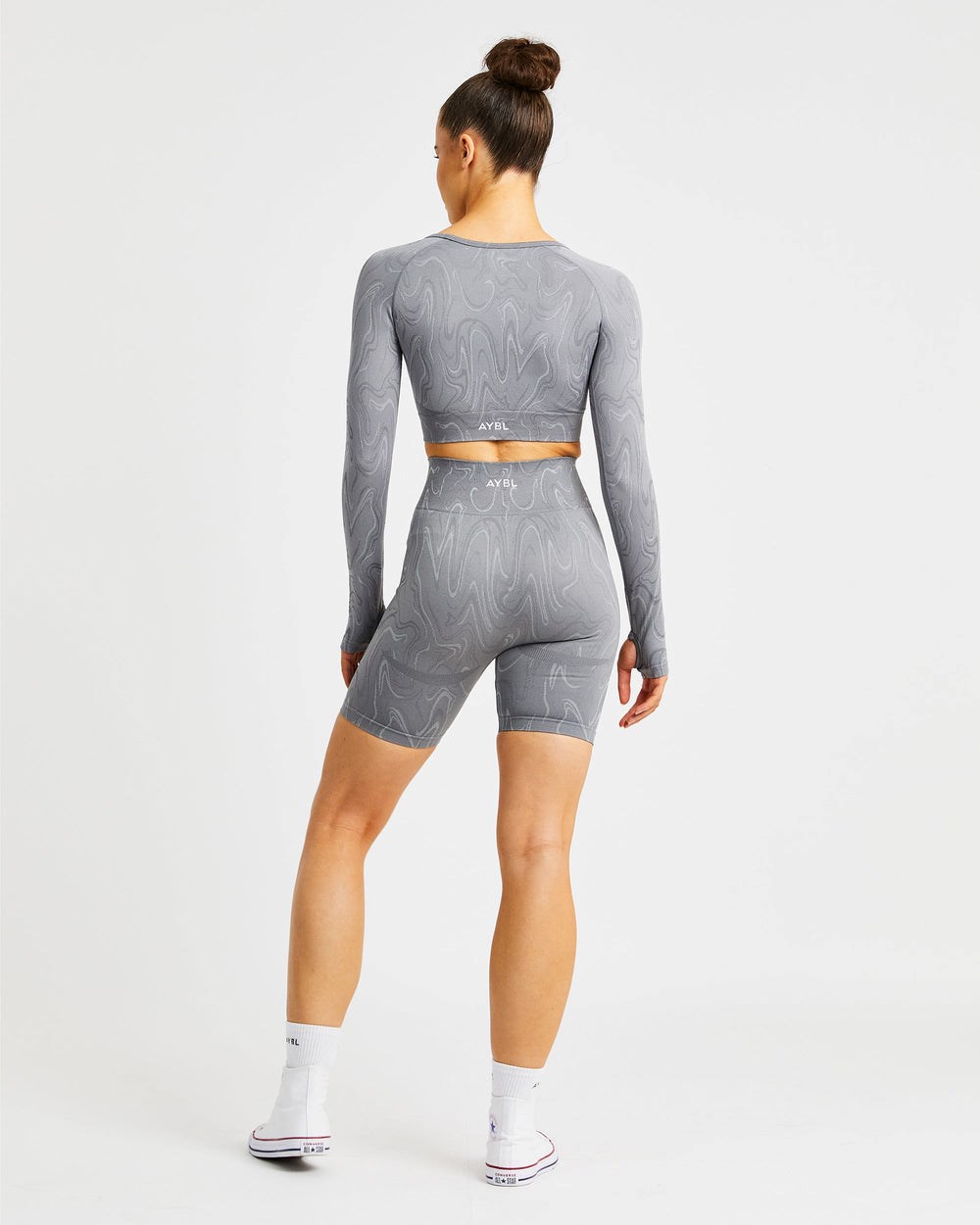 AYBL Velocity Seamless Long Sleeve Crop Top Grau | 39714-HNQI