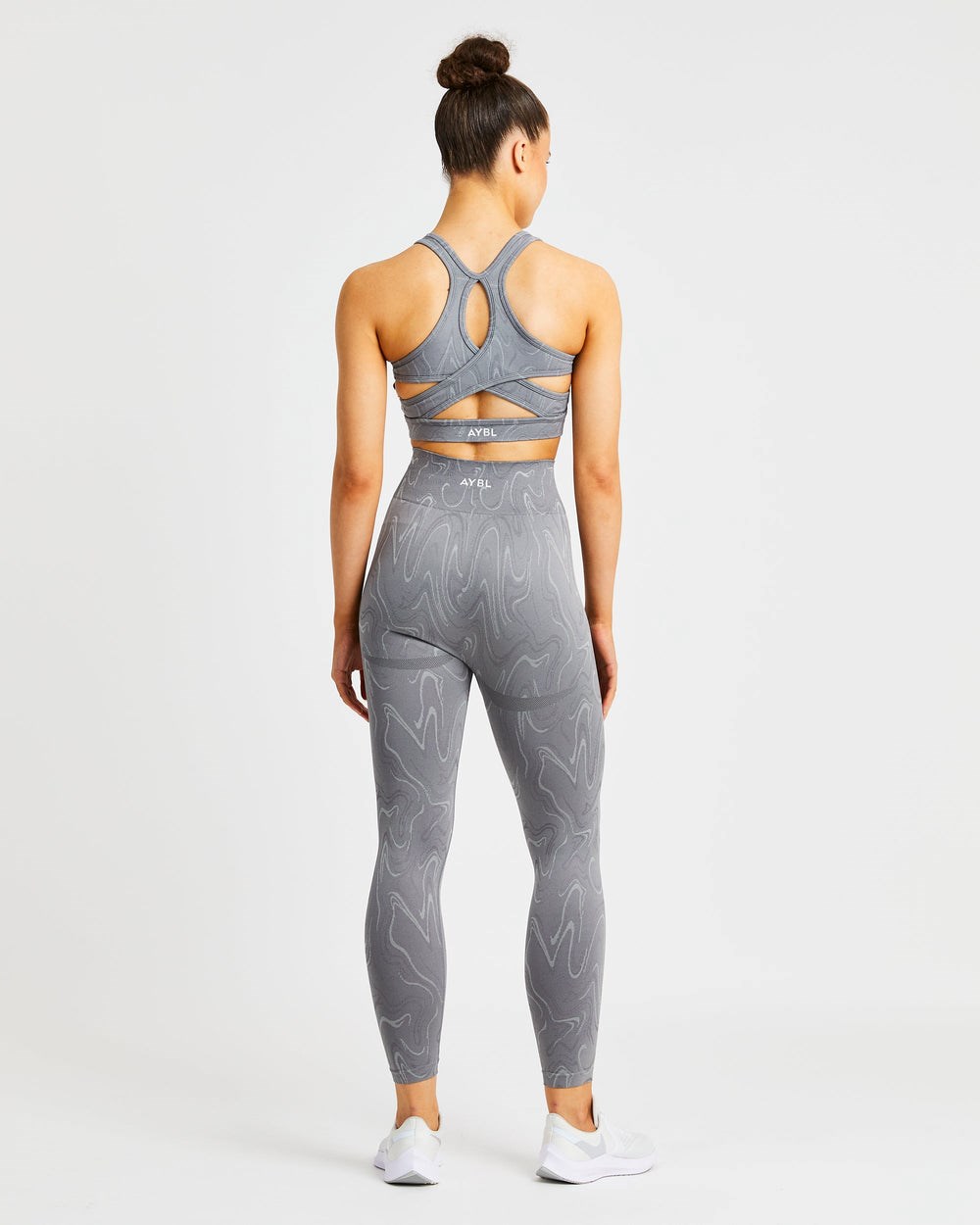 AYBL Velocity Seamless Sports Bra Grau | 34650-PJKX